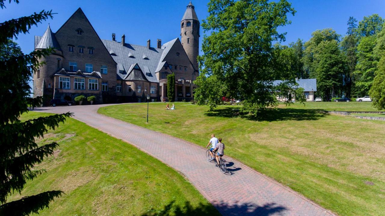 Castle Spa Wagenkuell Hotel Taagepera Bagian luar foto